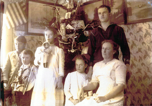 A photograph of the Perkins (?) Family.